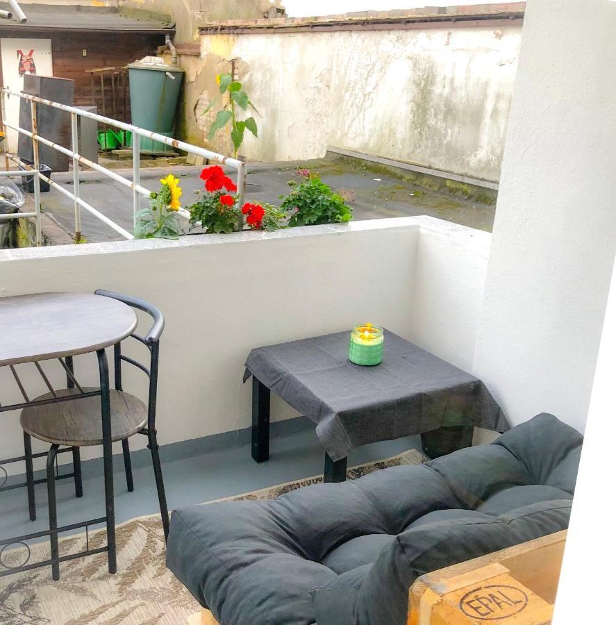 Gruene Oase Mit Balkon I Eg Apartment Duisburg Exterior photo